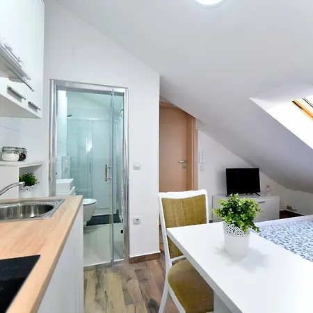 Apartment Piccolo *